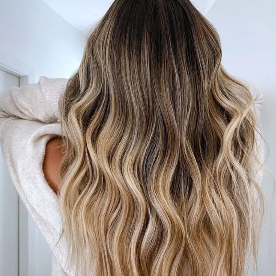 Long wavy blonde balayage